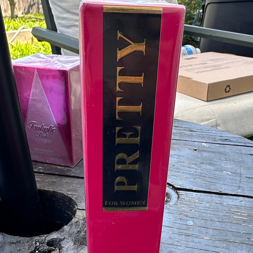 Pretty Perfume for Women
